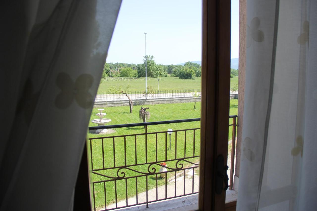 B&S Bed & Breakfast Vinchiaturo Exterior photo